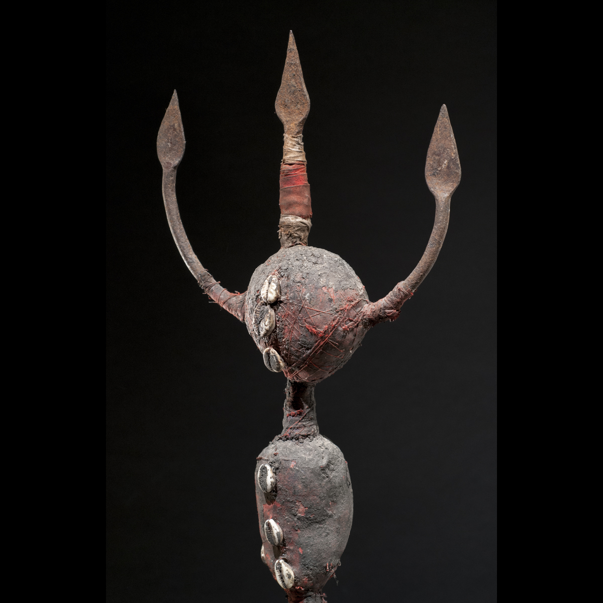 fon-benin-sceptre-trident-vaudou-art-africain-11