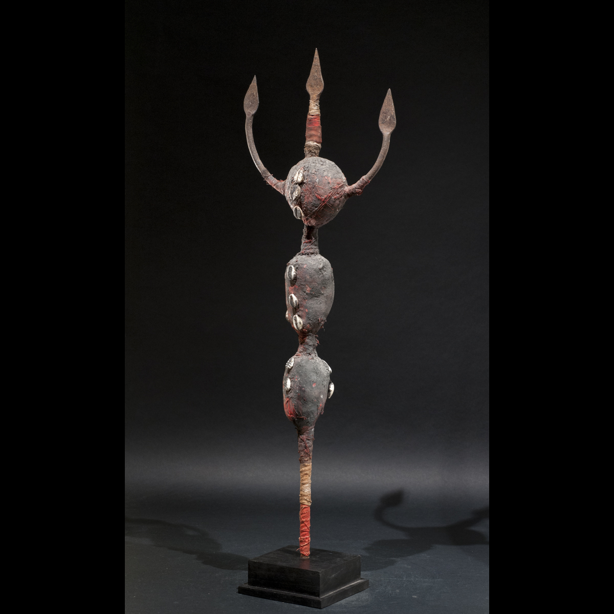 fon-benin-sceptre-trident-vaudou-art-africain-5