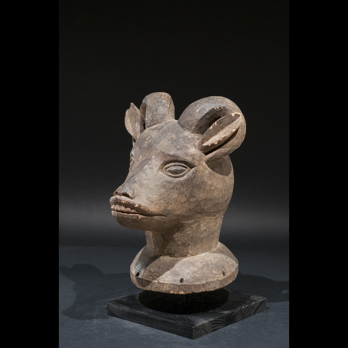 yoruba-nigeria-mask-ram-old-art-africain-11