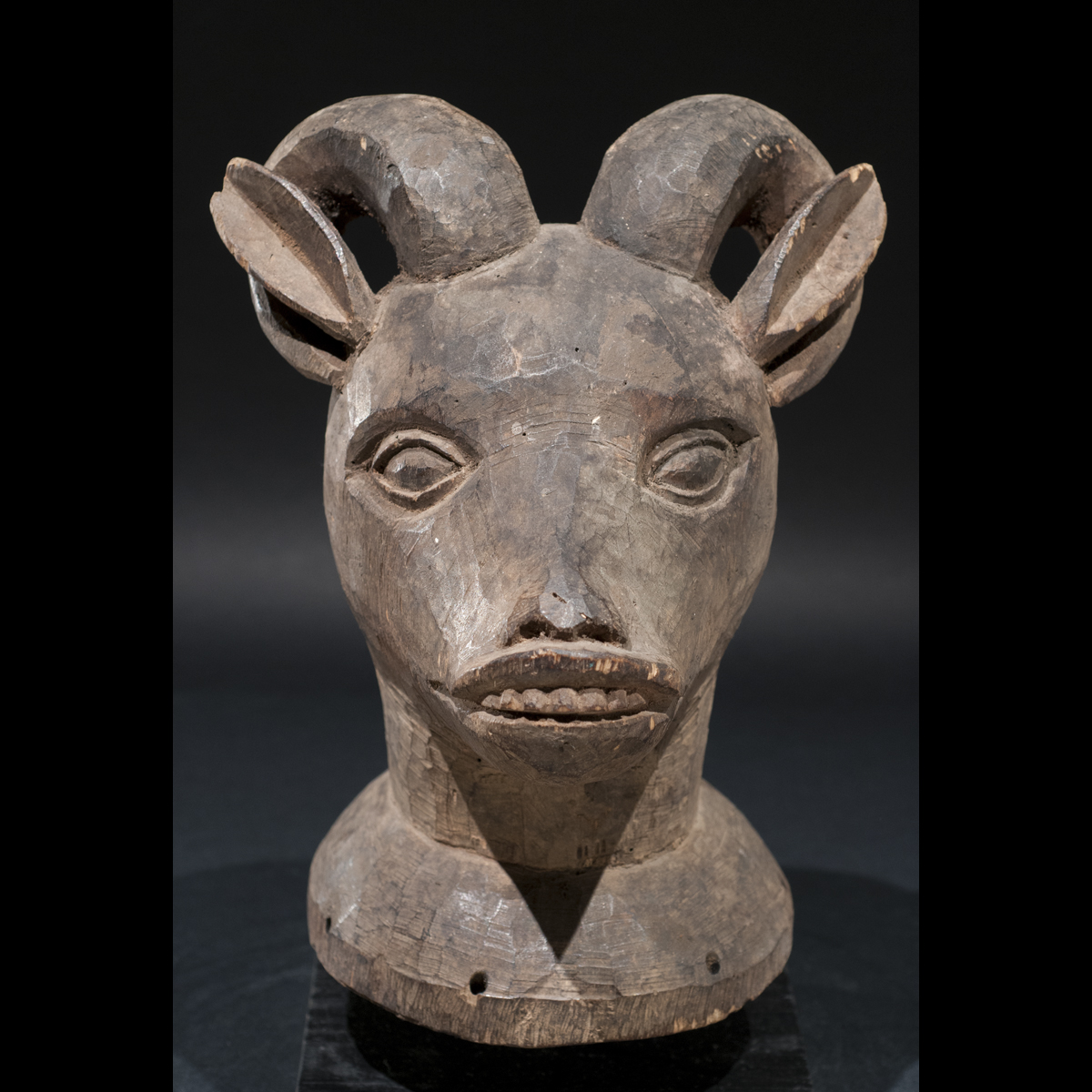 yoruba-nigeria-mask-ram-old-art-africain-2